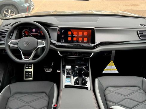 New 2026 Volkswagen Atlas Peak Edition AWD/4WD image 5