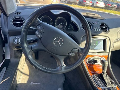 Used 2006 Mercedes-Benz SL 500 500 image 8