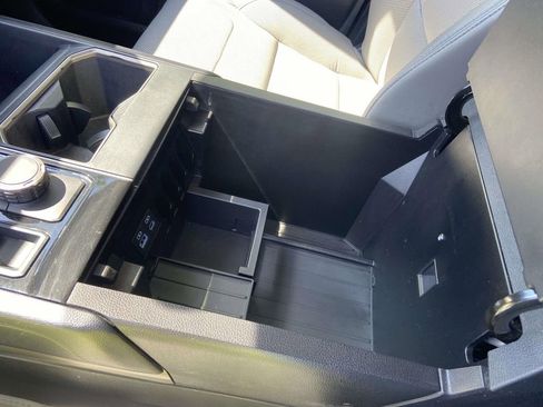 Used 2024 Toyota Tundra SR5 w/ SR5 Premium Package image 27