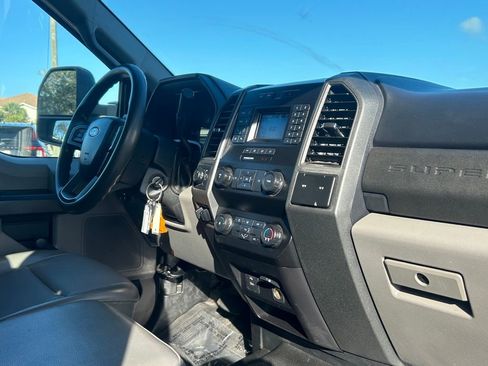 Used 2021 Ford F450 XL image 24