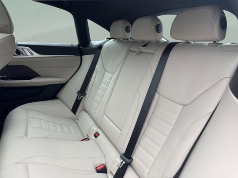 Used 2026 BMW M440i image 19