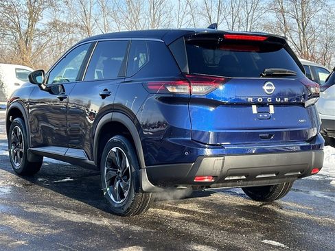 New 2026 Nissan Rogue SV image 39