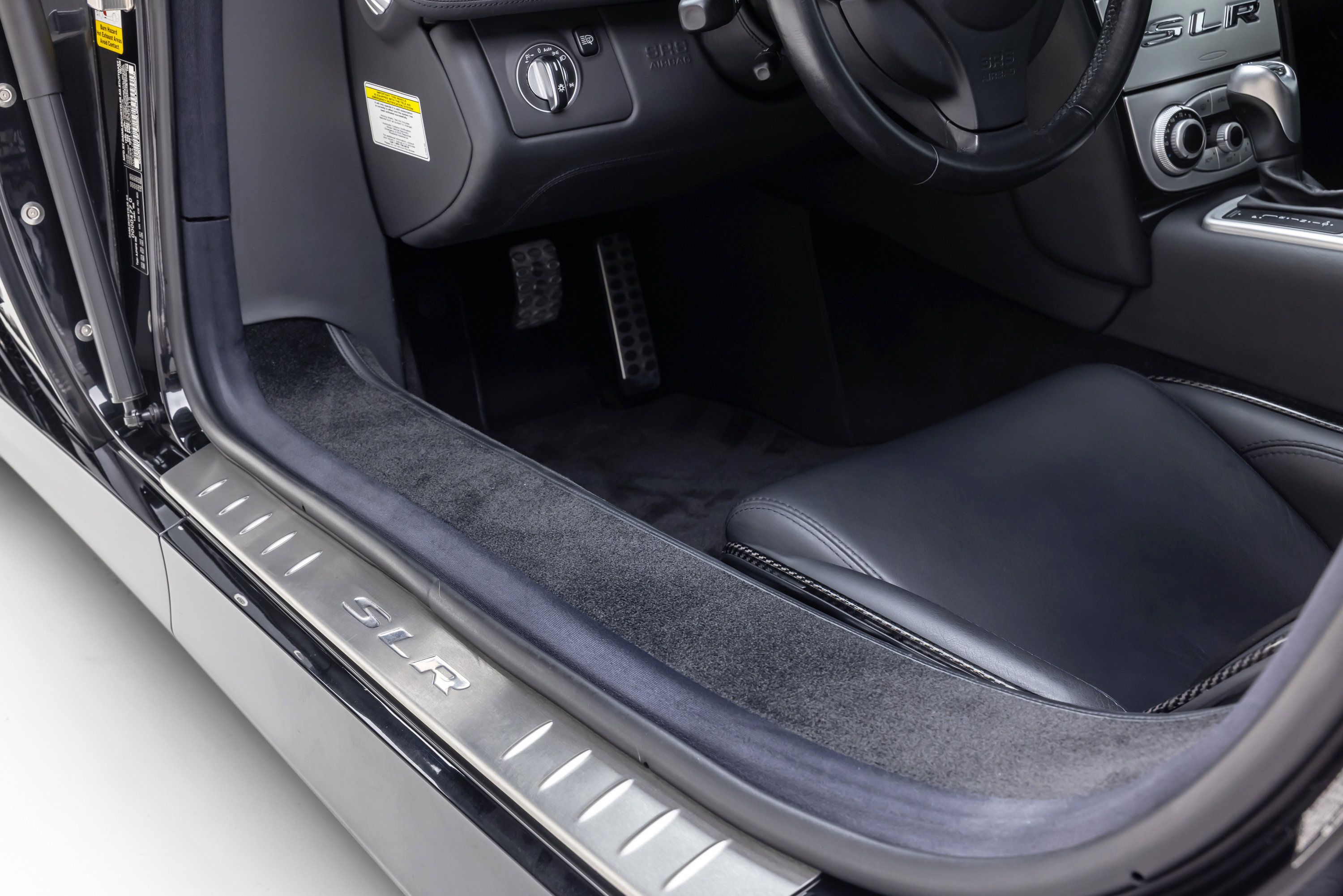 Used 2005 Mercedes-Benz SLR image 76