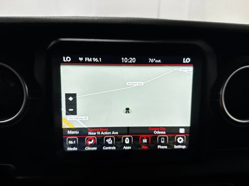Used 2022 Jeep Wrangler Unlimited Sahara w/ Dual Top Group AWD/4WD image 13