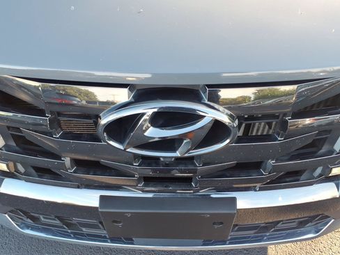 Certified 2024 Hyundai Santa Cruz Limited AWD/4WD image 11
