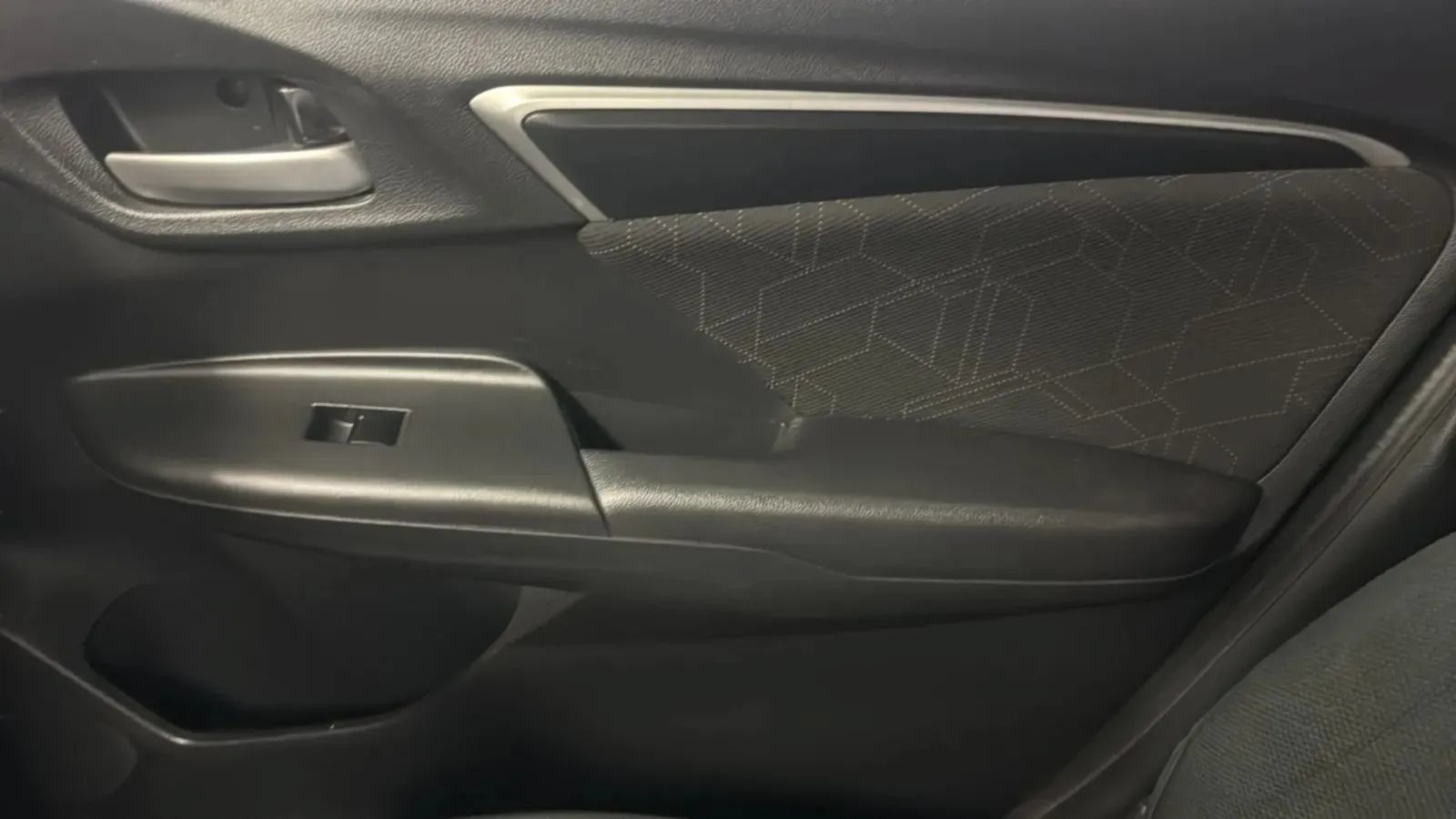 Used 2016 Honda Fit EX image 18