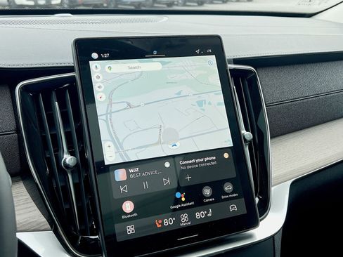 New 2026 Volvo XC90 B6 Plus w/ Protection Package Premier image 20