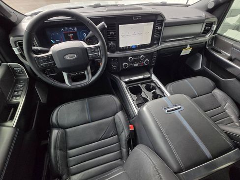 Used 2025 Ford F450 Platinum AWD/4WD image 6