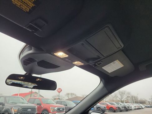 Certified 2025 Ford Escape ST-Line image 30