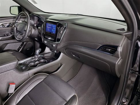 Used 2023 Chevrolet Traverse Premier w/ Redline Edition AWD/4WD image 34