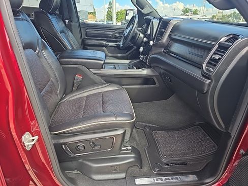 Used 2024 RAM 1500 Limited w/ Trailer Tow Group image 5