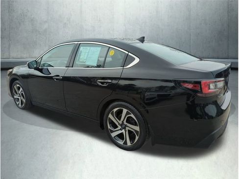 Used 2022 Subaru Legacy Touring XT image 3