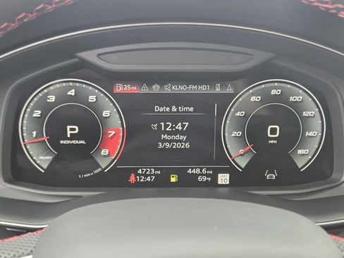 Used 2025 Audi SQ7 Prestige image 20