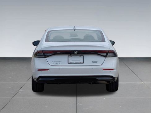 Certified 2023 Honda Accord Touring image 4