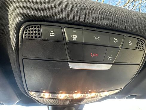 Used 2019 Mercedes-Benz E 300 4MATIC w/ Premium 1 Package image 18