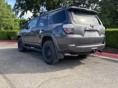 Used 2023 Toyota 4Runner SR5 Premium w/ Moonroof Package RWD image 8