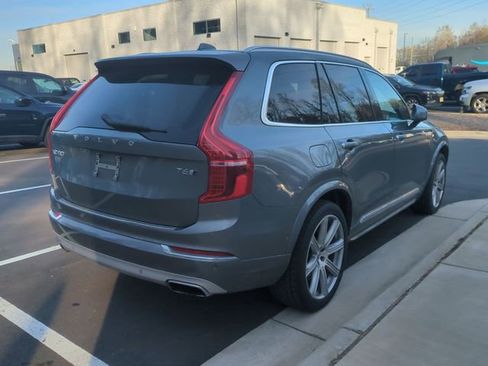 Used 2017 Volvo XC90 T6 Inscription w/ Vision Package image 5