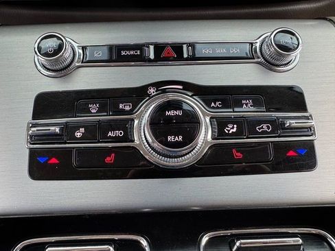 Used 2022 Lincoln Aviator Standard w/ Premium Package image 29