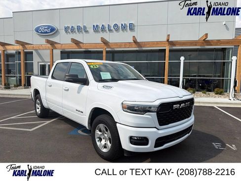 Used 2025 RAM 1500 Big Horn AWD/4WD image 1