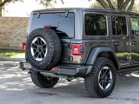 Used 2021 Jeep Wrangler Unlimited Willys image 17