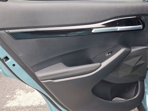 New 2026 Kia Seltos EX image 8