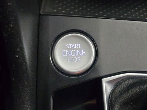 Used 2022 Volkswagen Taos S image 36