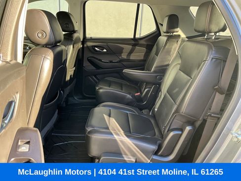Used 2020 Chevrolet Traverse RS image 11