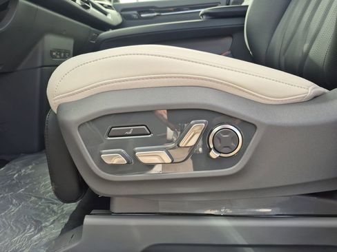 New 2026 Kia EV9 GT-Line image 12