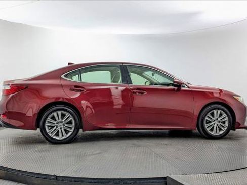 Used 2015 Lexus ES 350 w/ Premium Package FWD image 9
