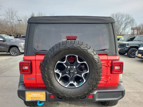 Certified 2023 Jeep Wrangler Unlimited Rubicon 4xe AWD/4WD image 18