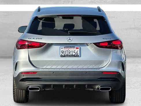 Certified 2025 Mercedes-Benz GLA 250 4MATIC image 5