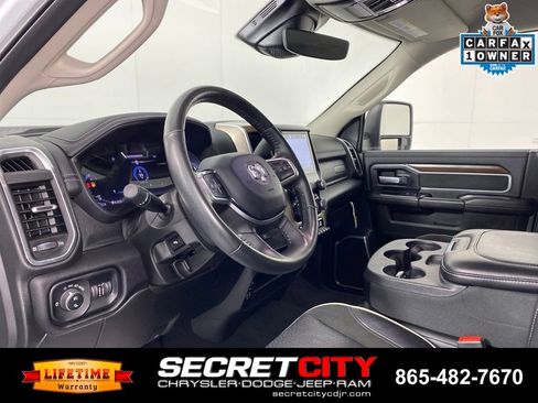 Used 2024 RAM 2500 Laramie w/ Safety Group AWD/4WD image 11