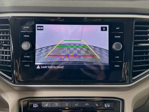 Used 2023 Volkswagen Atlas SE FWD image 13