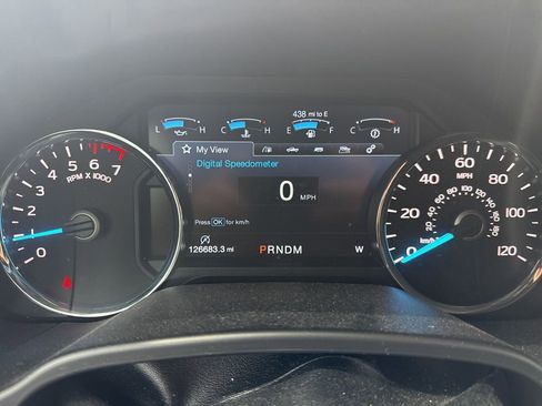 Used 2020 Ford F150 Lariat image 6