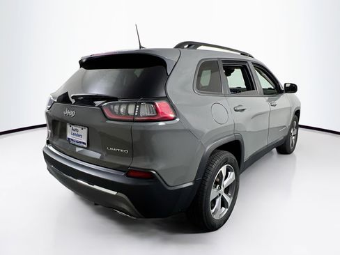 Used 2022 Jeep Cherokee Limited image 5