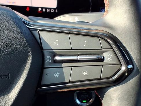 Used 2024 Chevrolet Traverse RS w/ LPO, Floor Liner Package FWD image 25