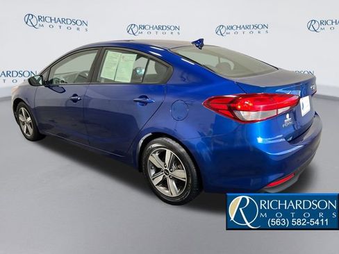 Used 2018 Kia Forte LX w/ LX Popular Package image 3