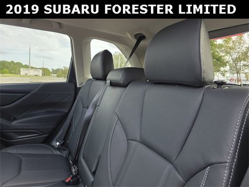 Used 2019 Subaru Forester Limited w/ Popular Package #3 image 17