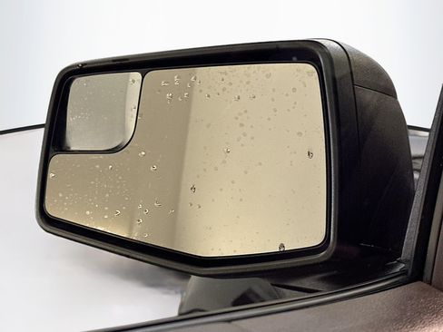 Used 2024 GMC Sierra 1500 Elevation image 16