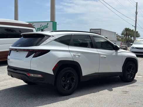 Used 2022 Hyundai Tucson SEL FWD image 4