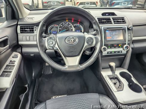 Used 2012 Toyota Camry SE w/ Convenience Pkg FWD image 11