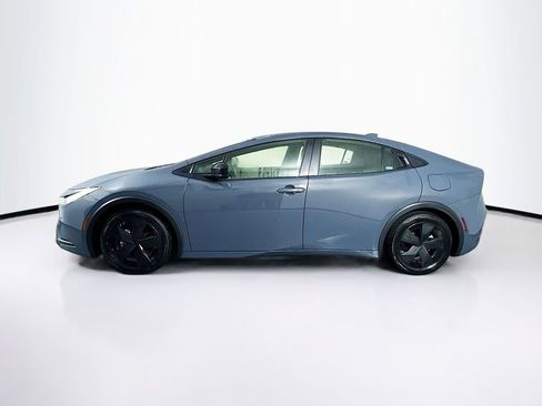 Used 2024 Toyota Prius LE image 6