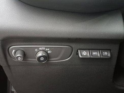 Used 2023 Buick Envision Essence w/ Technology Package I AWD/4WD image 19
