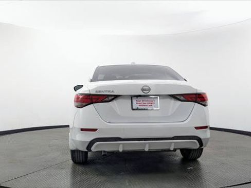 Used 2025 Nissan Sentra SV w/ All-Weather Package FWD image 7