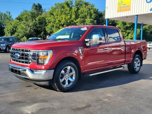 Used 2022 Ford F150 Lariat w/ Max Trailer Tow Package RWD image 2