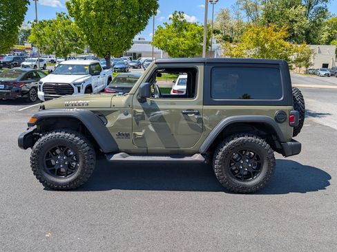 Used 2026 Jeep Wrangler Sport AWD/4WD image 6
