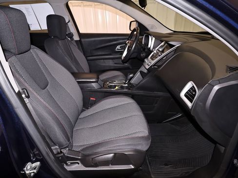 Used 2017 Chevrolet Equinox LT w/ Convenience Package FWD image 20