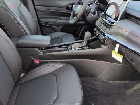 New 2026 Jeep Compass Trailhawk w/ Sun, Sound & Navigation Group image 32