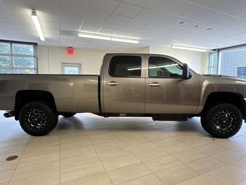 Used 2013 Chevrolet Silverado 3500 LT w/ Interior Plus Package image 3