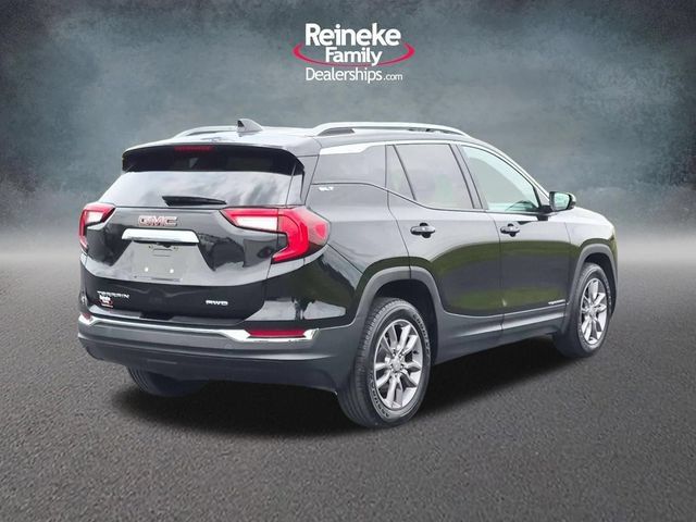 Used 2024 GMC Terrain SLT AWD/4WD image 5